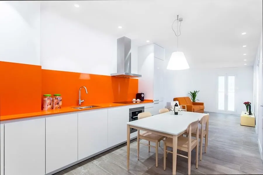 Cosmo Apartments Marina Auditori 바르셀로나 3*,  스페인